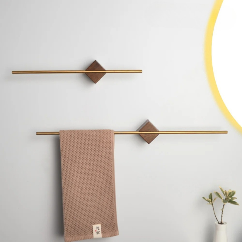 LuxWood Inox – Toalheiro de Parede em Aço Inoxidável e Madeira Nogueira